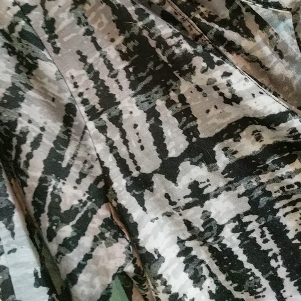 Balance Collection Tunic Size M - Picture 4 of 4